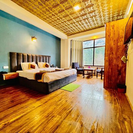 Hotel Link Way-A Riverside Hotel Manali  Exterior photo