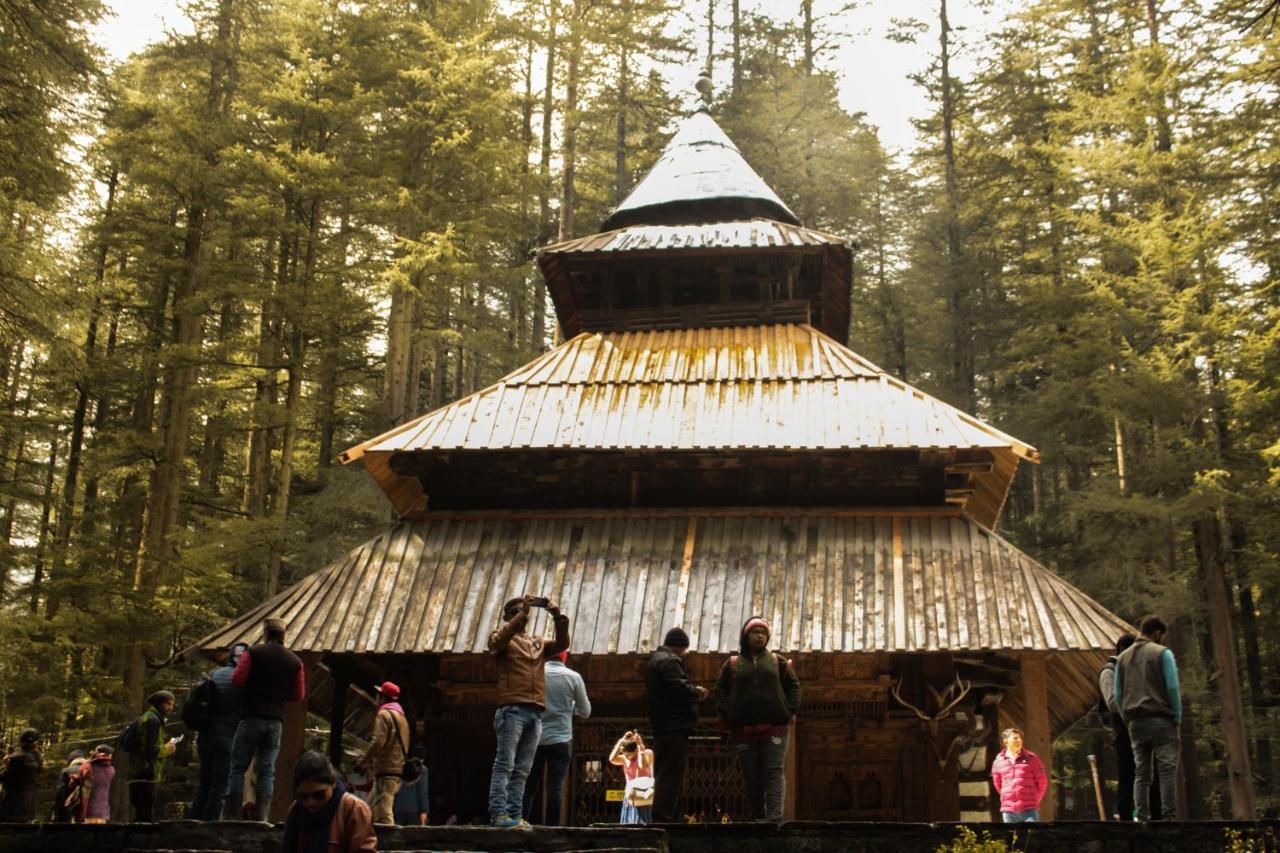 Hotel Link Way-A Riverside Hotel Manali  Exterior photo